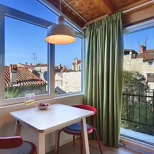 https://apartments-forum.in-istria.net