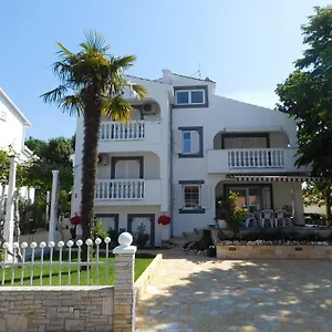 Lucija Apartamento Pula